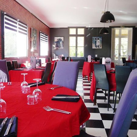 Hotel Restaurant Le Colombier Remoulins Εξωτερικό φωτογραφία