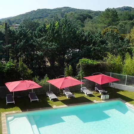 Hotel Restaurant Le Colombier Remoulins Εξωτερικό φωτογραφία
