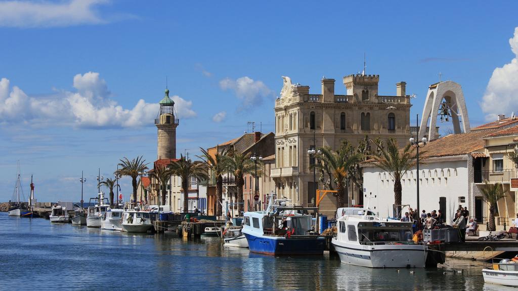 Hotel Restaurant Le Colombier Remoulins Εξωτερικό φωτογραφία
