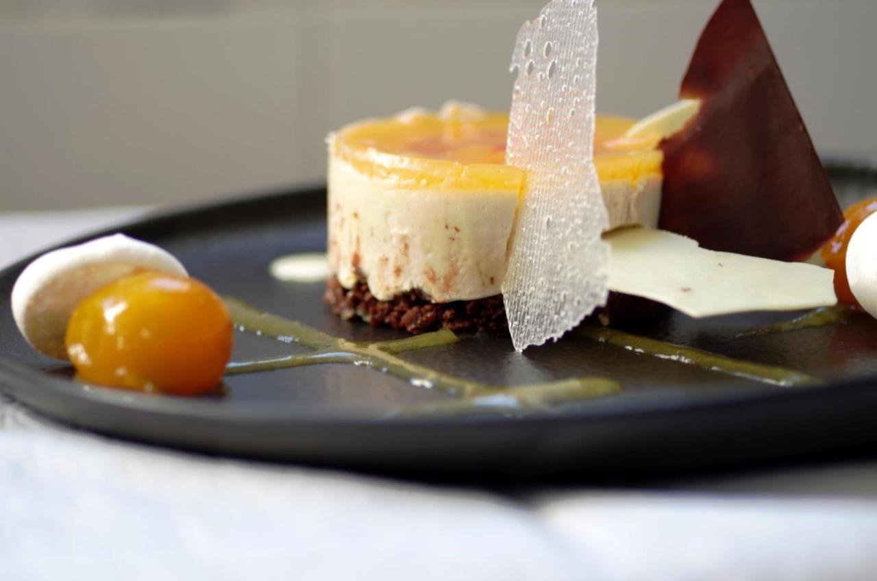 Hotel Restaurant Le Colombier Remoulins Εξωτερικό φωτογραφία